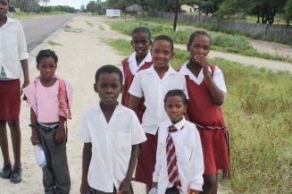 Sexaxa kids walking home from school 2010